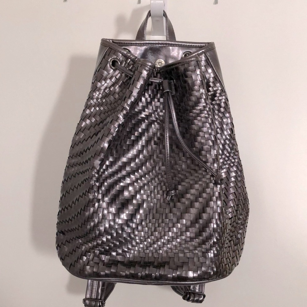 Deux Lux backpack pewterNWOT 10”x 14 1/4” opening